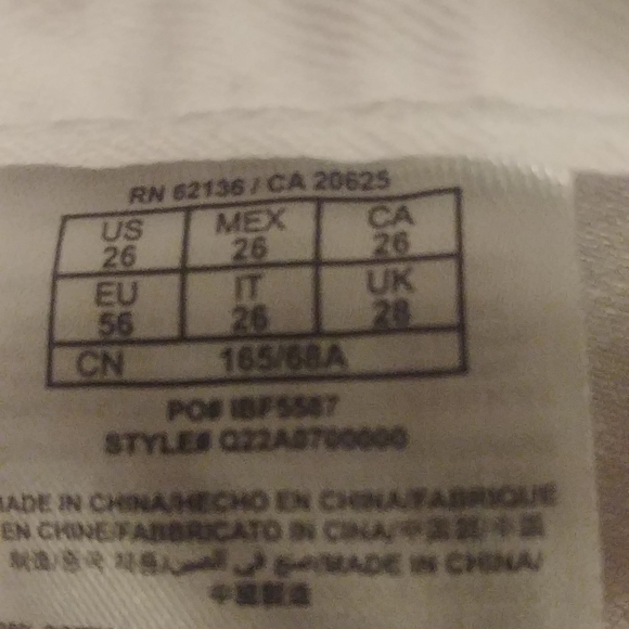 White guess Capri - Picture 2 of 3